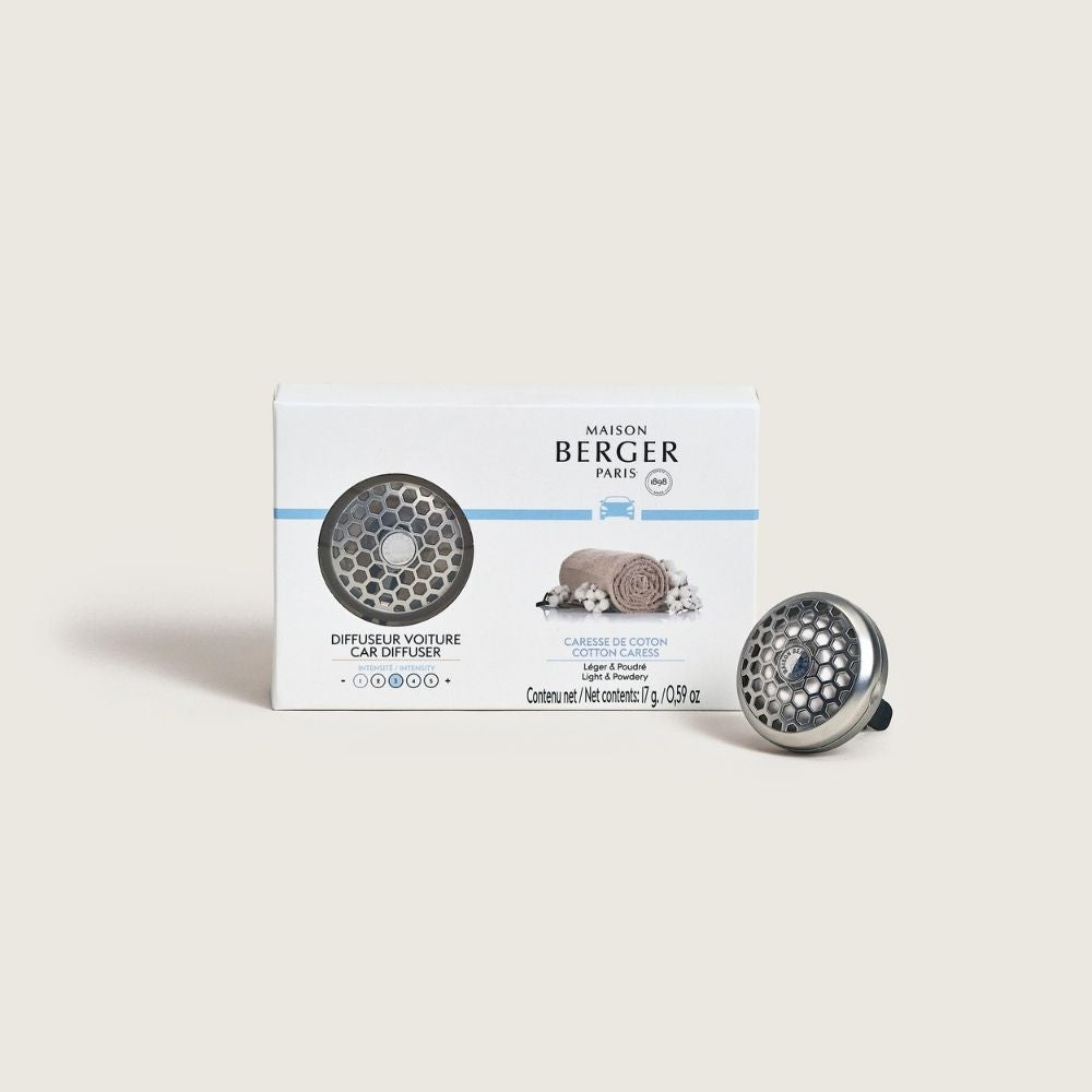 Ambientador de coche Cotton Caress: difusor metálico recargable, elegante con una duración de 4 semanas. ¡Haz de tu coche un lugar irresistible!