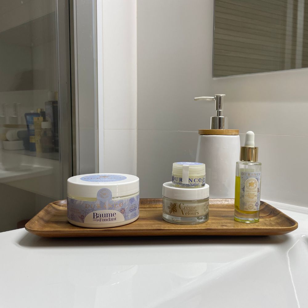 Bandeja de madera de acacia NATURAL con cantos redondeados – D'Arome