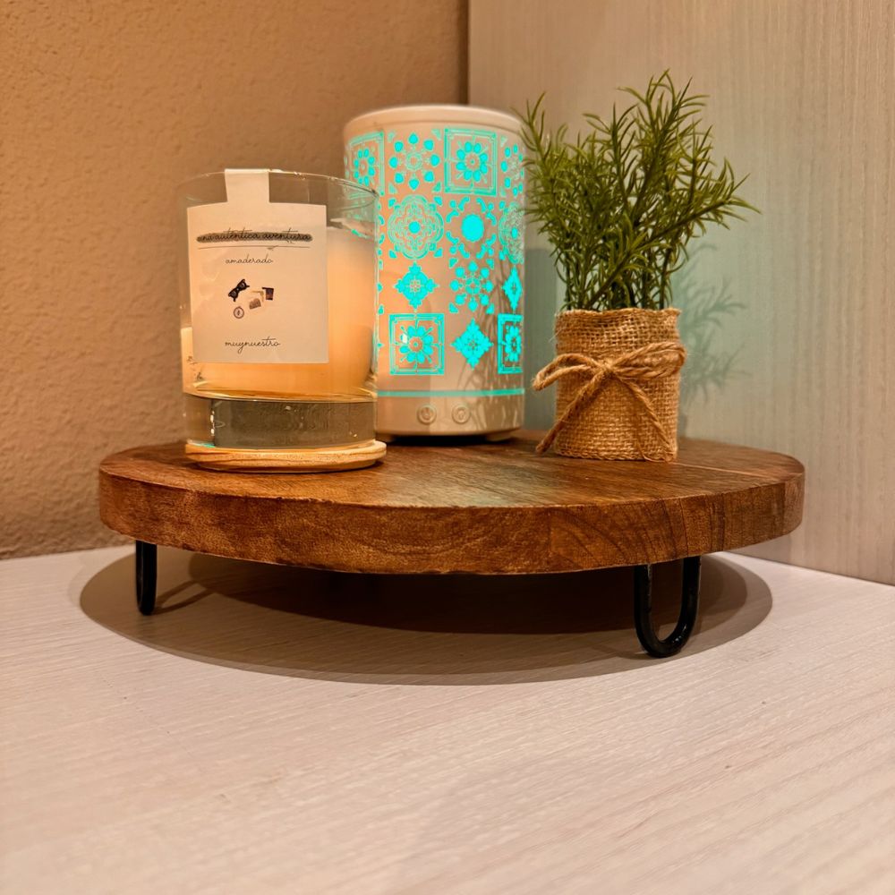 Bandeja de madera REDONDA con patas negras – D'Arome