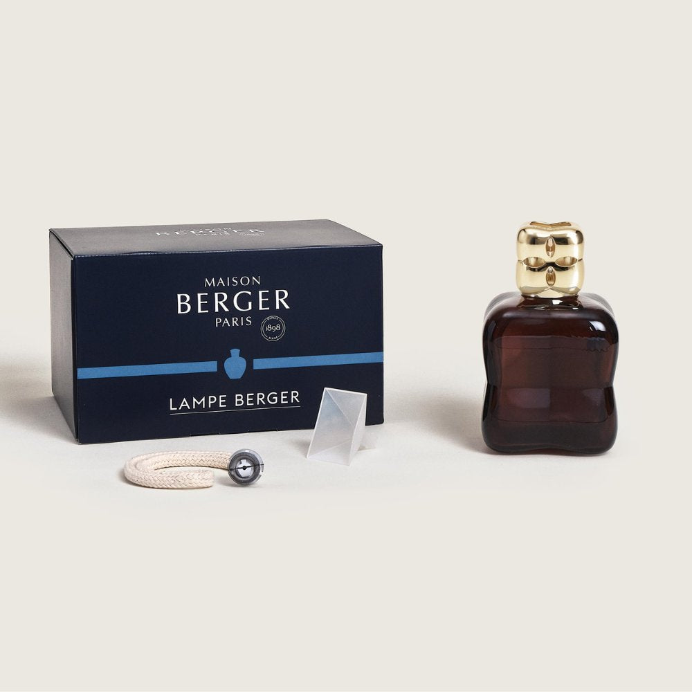 Contenido completo de la Lámpara Catalítica Cosy Granate Maison Berger con mecha embudo y tapón