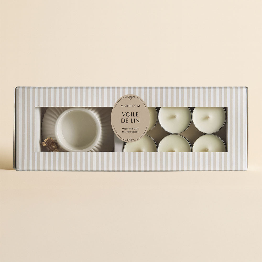 Cofre Tea Light Perfumadas VOILE DE LIN: 6 velas + portavelas mariposa dorada. Aroma a lino, rosa y almizcle. ¡Regalo delicado y elegante!