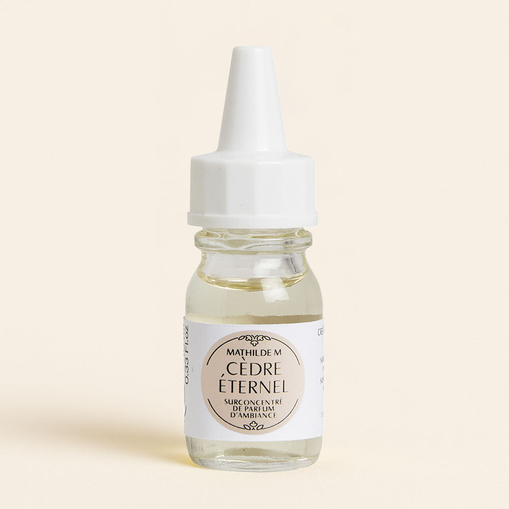 Concentrado de perfume de ambiente Cèdre Éternel Mathilde M en frasco con cuentagotas para aromatizar difusores – D'Arome