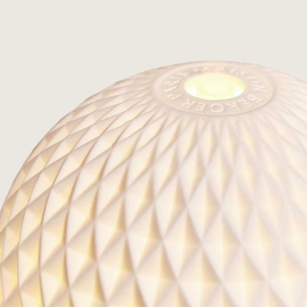 Difusor de aromas SPHERE + recarga Pure White Tea – Maison Berger