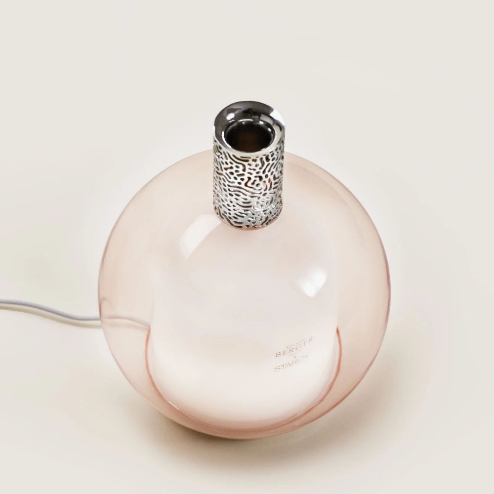 Difusor de aromas STARCK ROSA + recarga Peau de Soie – Maison Berger