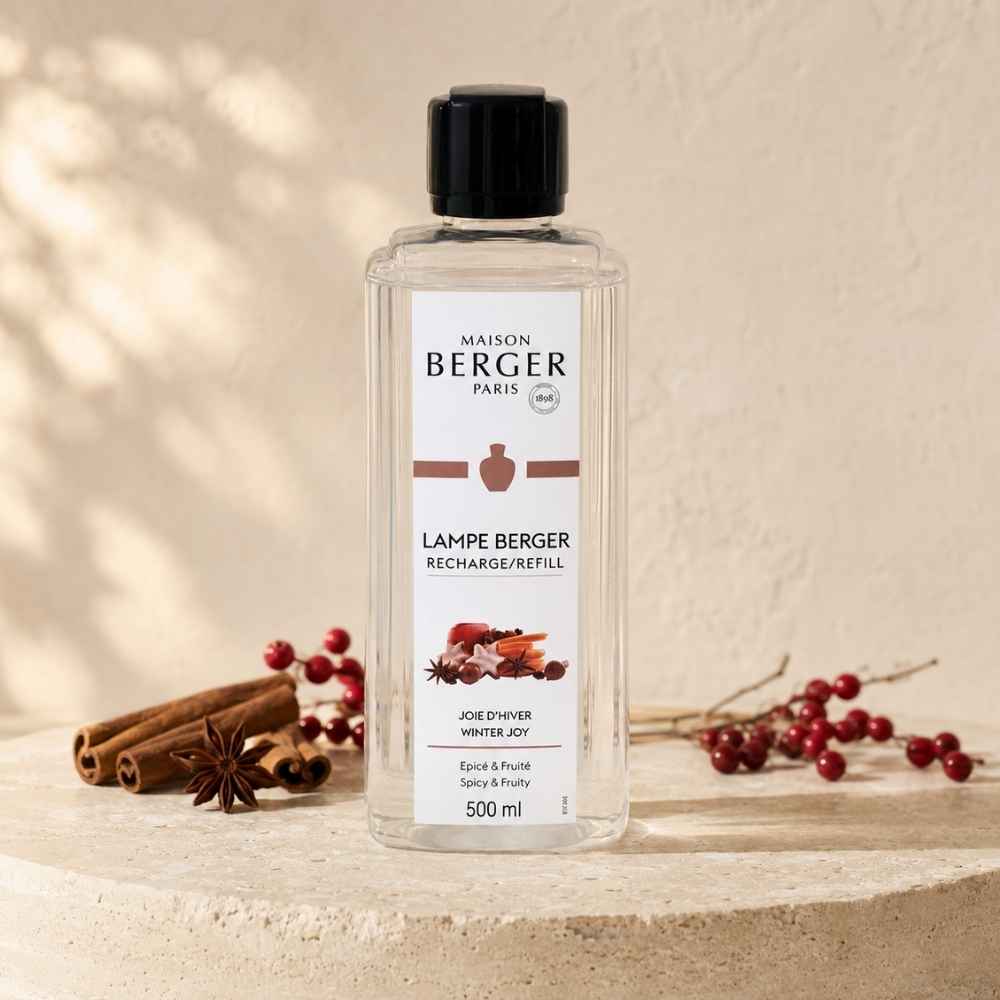 Recarga de perfume para lámpara catalítica Joie d'Hiver (Alegría de Invierno) Maison Berger 500 ml con canela y acebo rojo – D'Arome