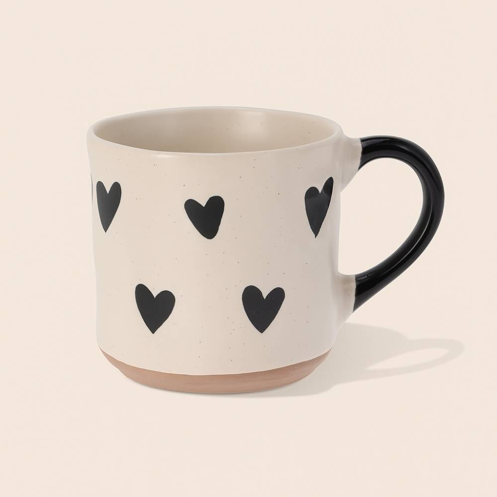 Dale un sorbo a la felicidad con la Taza Corazón. Con 350 ml de café, té o cacao que saben mejor con tazas bonitas. ¡Haz clic y disfrútala!