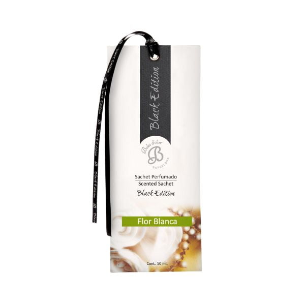 Sachet perfumado del aroma Flor Blanca de la marca Boles d'olor de la colección Black Edition de D'Arome