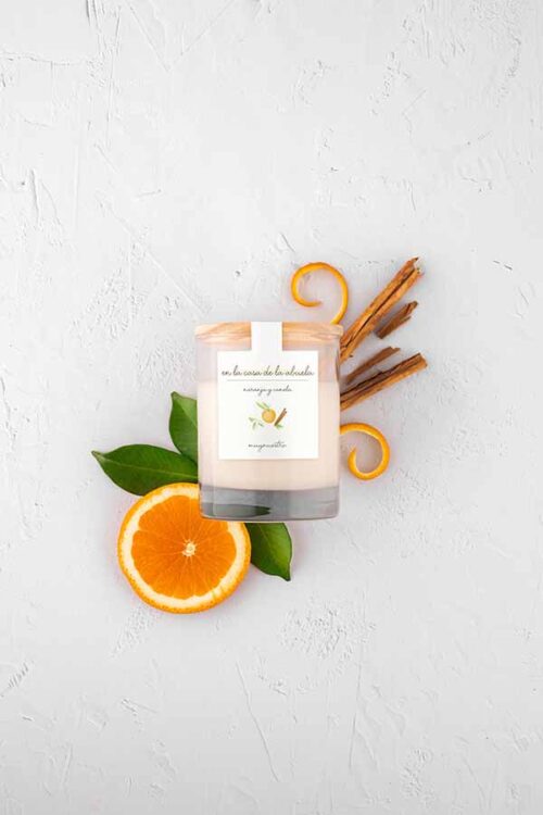 Vela perfumada aroma canela y naranja