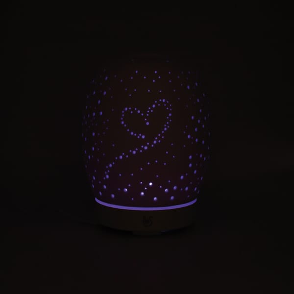 foto-para-el-difusor-estela-sin-caja-frontal-con-luz-apagada-y-color-morado-de-la-marca-loes-darome ESTELA - Difusor de perfume - Imagen 11