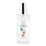 Perfume de hogar Regar el Jardín para momentos puntuales. Pulverizas y, en segundos, el ambiente cambia: huele a calma, a flores, a casa.