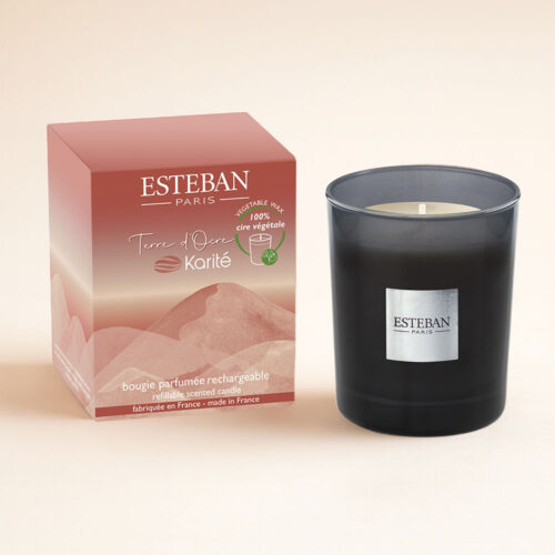 Vela Perfumada 180g Terre d Ocre Karité de Esteban Paris: cera 100% vegetal, recargable y de larga duración. Aroma oriental Para crear ambiente.