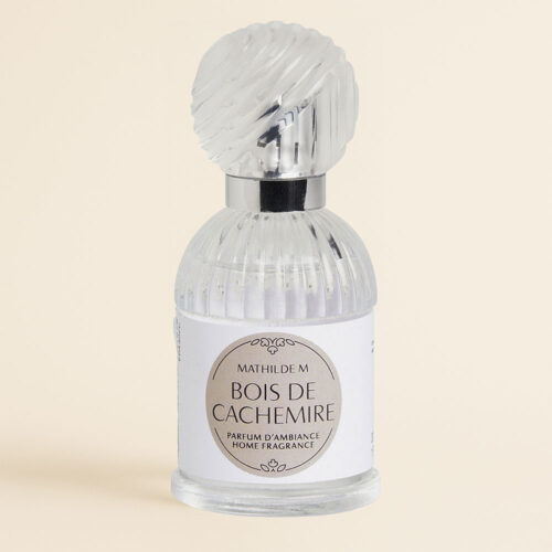 Perfume de ambiente Bois de Cachemire 30ml Mathilde M: spray práctico con aroma a melocotón, iris y almizcle. ¡¡Perfuma al instante!!