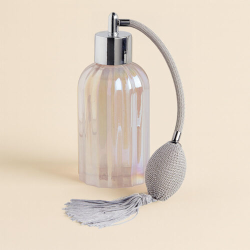 Perfume de ambiente Vintage Marquise de 200 ml. Frasco vintage con atomizador de pera y recarga incluida. Un lujo romántico para tu hogar.