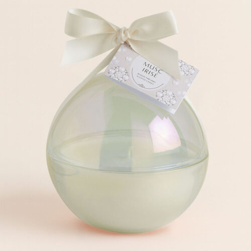 Vela perfumada Musc Irisé 210g de Mathilde M: una joya que huele a Navidad, a momentos en familia y decora con estilo.
