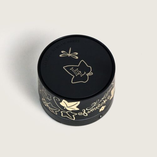 NOMADA NEGRO LOLITA LEMPICKA – Difusor de coche inalámbrico - Imagen 11