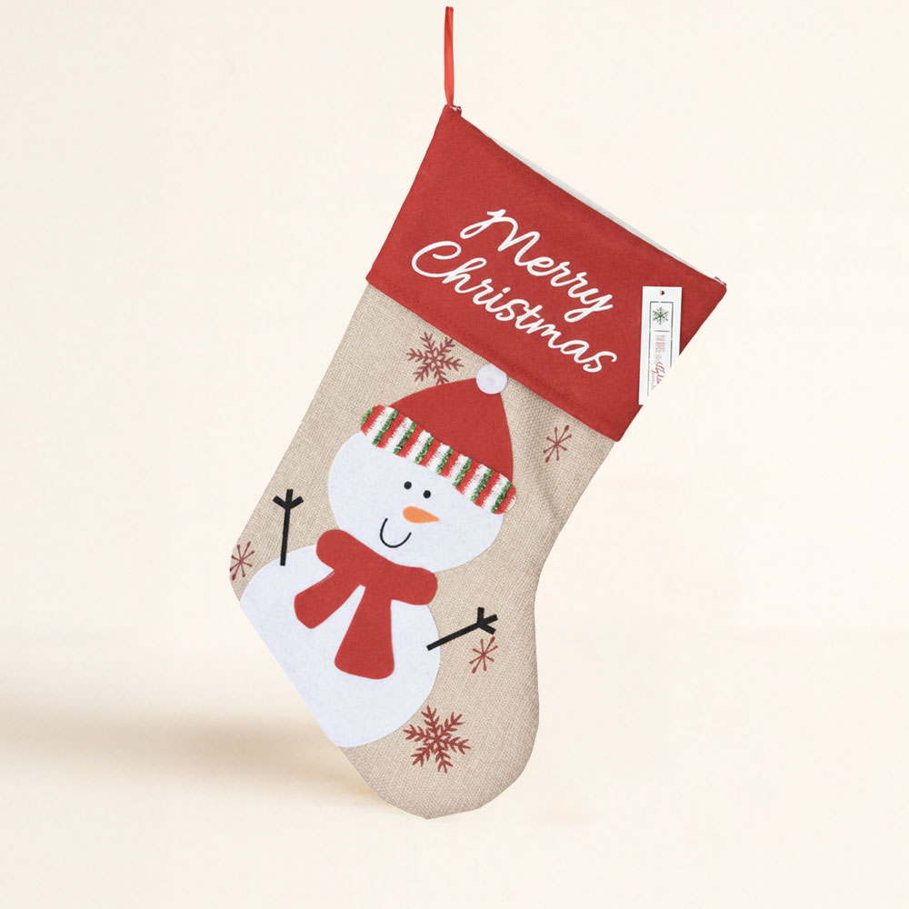 decoracion-navidad-calcetin-chimenea-muneco-de-nieve-darome-hogar Calcetín Chimenea Muñeco de Nieve de 40 cm. Alegre y decorativo, perfecto para colgar y llenar de sorpresas. ¿Lo vas a llenar de alegría?