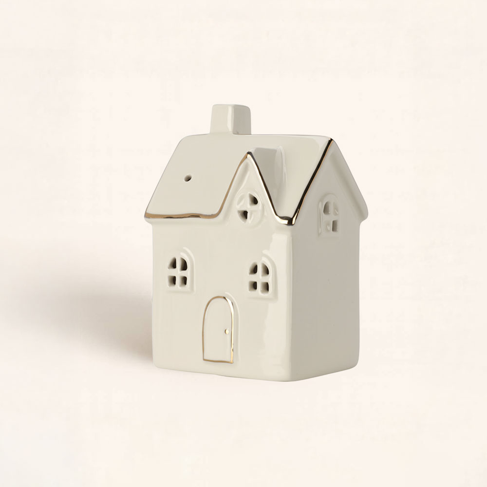 decoracion-navidad-casita-con-luz-alba-darome-hogar Casita con luz Alba. Cerámica blanca con luz cálida y diseño minimalista. Perfecta para crear ambientes acogedores. carga la batería y disfrútala.