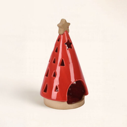 Portavelas Árbol de Navidad Rojo pequeño, cálido y alegre para ambientar con estilo tradicional. Convierte cualquier rincón en pura fiesta.