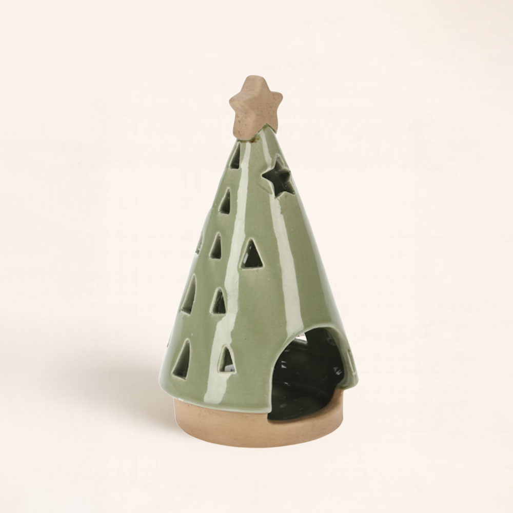 portavelas-arbol-de-navidad-verde-pequeno-darome-hogar Portavelas Árbol de Navidad Verde pequeño. Diseño artesanal y luz cálida inspirada en la naturaleza. Perfecto para decorar tu mesa en Navidad.