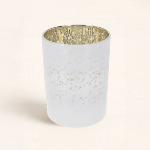 Portavelas Estrellas Blanco con luz cálida y reflejos elegantes para decorar tu hogar o regalar en Navidad. Pon una velita de té y relájate.
