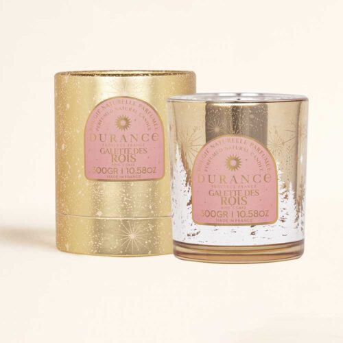 Vela natural perfumada Pastel de Reyes de 300 g: cera 100% natural, mecha crepitante. Un aroma dulce irresistible. ¡Descubre el haba sorpresa!