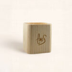 Vela decorativa con mecha de madera Mantel Puesto en la Mesa cuadrada – LoeS - Imagen 7