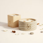 Vela decorativa con mecha de madera Mantel Puesto en la Mesa cuadrada – LoeS - Imagen 9