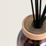 Bouquet WOOD GRIS/ROJO – Exquisite Sparkle 180ml - Imagen 5